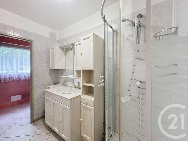 Appartement &agrave; louer - 3 pi&egrave;ces - 60,78 m2 - Le Mee Sur Seine - 77 - ILE-DE-FRANCE