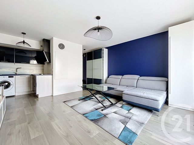 Appartement &agrave; louer - 2 pi&egrave;ces - 40,40 m2 - Moissy Cramayel - 77 - ILE-DE-FRANCE