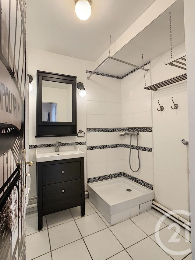Appartement T3 &agrave; louer - 3 pi&egrave;ces - 63,05 m2 - Savigny Le Temple - 77 - ILE-DE-FRANCE