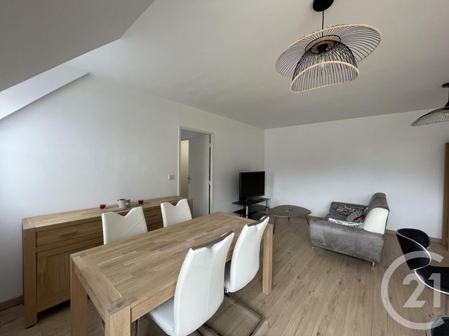 Appartement &agrave; louer - 2 pi&egrave;ces - 48,10 m2 - Lieusaint - 77 - ILE-DE-FRANCE