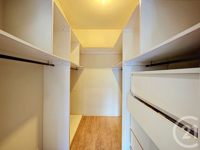 Appartement F5 &agrave; vendre - 5 pi&egrave;ces - 96,57 m2 - Nandy - 77 - ILE-DE-FRANCE