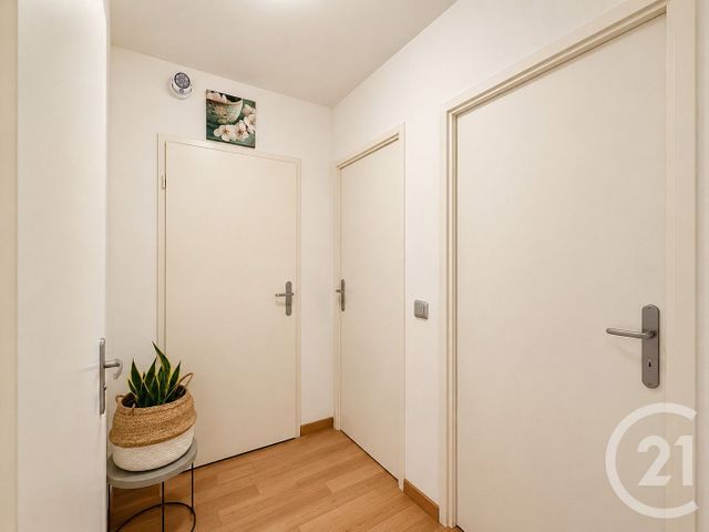 Appartement T3 &agrave; vendre - 3 pi&egrave;ces - 65,45 m2 - Moissy Cramayel - 77 - ILE-DE-FRANCE