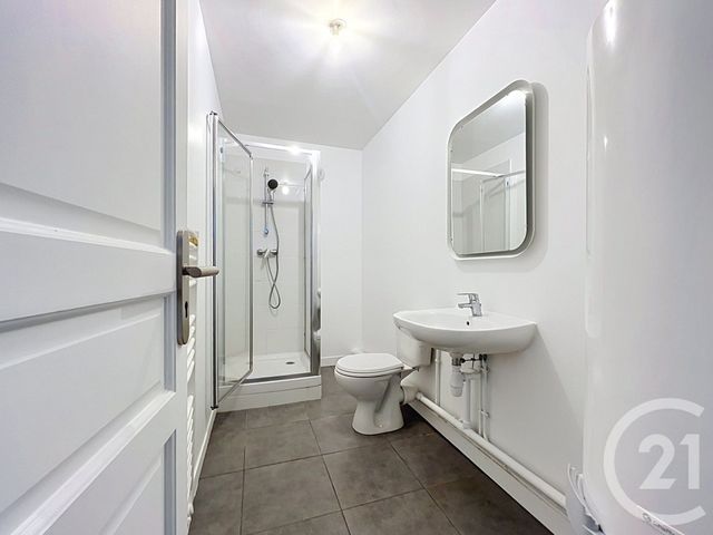 Appartement F1 &agrave; louer - 1 pi&egrave;ce - 31,18 m2 - Melun - 77 - ILE-DE-FRANCE