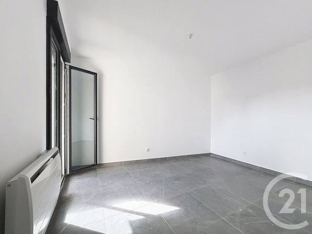 Appartement T2 &agrave; louer - 2 pi&egrave;ces - 36,95 m2 - Vert St Denis - 77 - ILE-DE-FRANCE