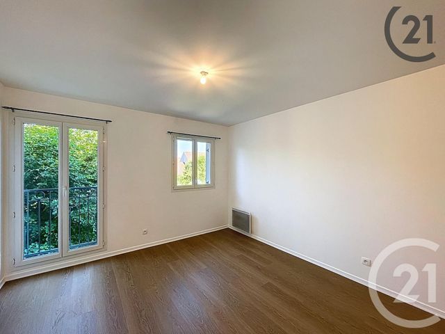 Appartement F1 &agrave; louer - 1 pi&egrave;ce - 28,48 m2 - Cesson - 77 - ILE-DE-FRANCE
