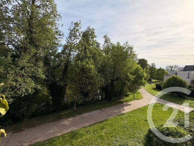Appartement F4 &agrave; vendre - 4 pi&egrave;ces - 82,48 m2 - Savigny Le Temple - 77 - ILE-DE-FRANCE