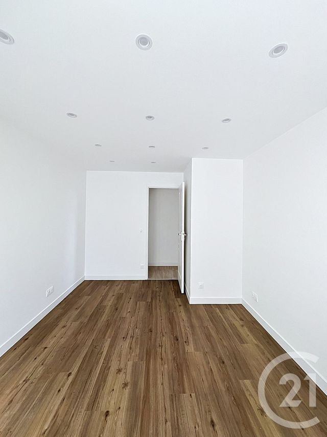 Appartement F4 &agrave; vendre - 4 pi&egrave;ces - 82,48 m2 - Savigny Le Temple - 77 - ILE-DE-FRANCE