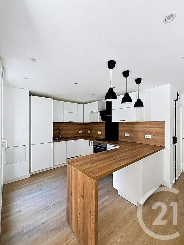 Appartement F4 &agrave; vendre - 4 pi&egrave;ces - 82,48 m2 - Savigny Le Temple - 77 - ILE-DE-FRANCE