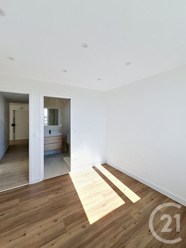 Appartement F4 &agrave; vendre - 4 pi&egrave;ces - 82,48 m2 - Savigny Le Temple - 77 - ILE-DE-FRANCE