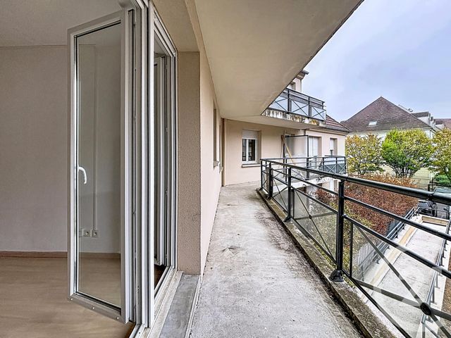 Appartement F3 &agrave; vendre - 3 pi&egrave;ces - 75,17 m2 - Lieusaint - 77 - ILE-DE-FRANCE