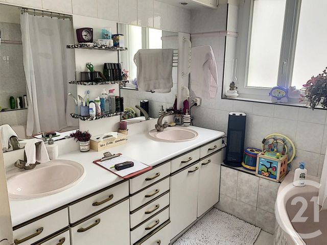 Maison à louer - 3 pièces - 64 m2 - Auxerre - 89 - BOURGOGNE