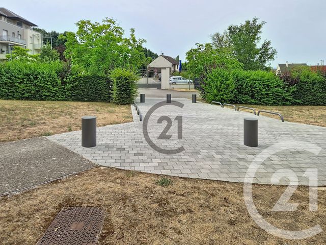 Appartement F3 &agrave; vendre - 3 pi&egrave;ces - 66,73 m2 - St Georges Sur Baulche - 89 - BOURGOGNE