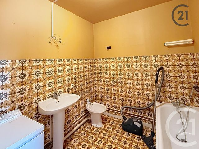 Appartement F3 &agrave; vendre - 3 pi&egrave;ces - 66,71 m2 - Auxerre - 89 - BOURGOGNE