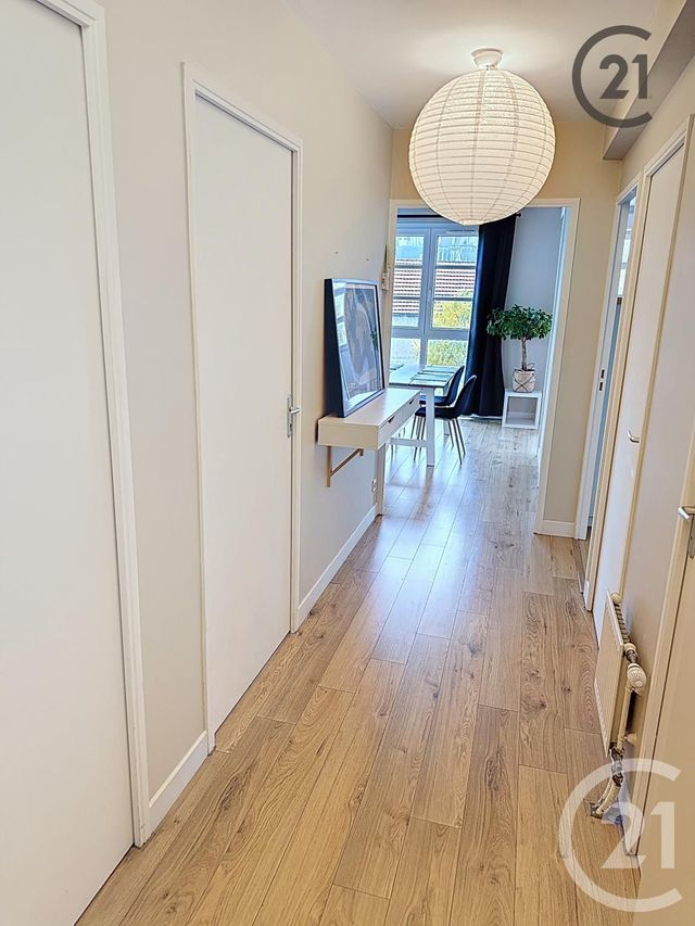 Afficher la photo en grand Appartement F3 à vendre - 3 pièces - 67,80 m2 - Auxerre - 89 - BOURGOGNE