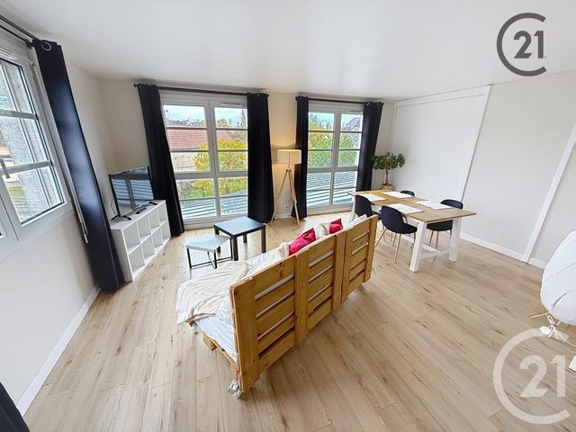Afficher la photo en grand Appartement F3 à vendre - 3 pièces - 67,80 m2 - Auxerre - 89 - BOURGOGNE