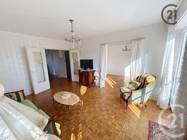 Appartement F3 à vendre - 3 pièces - 72 m2 - Auxerre - 89 - BOURGOGNE