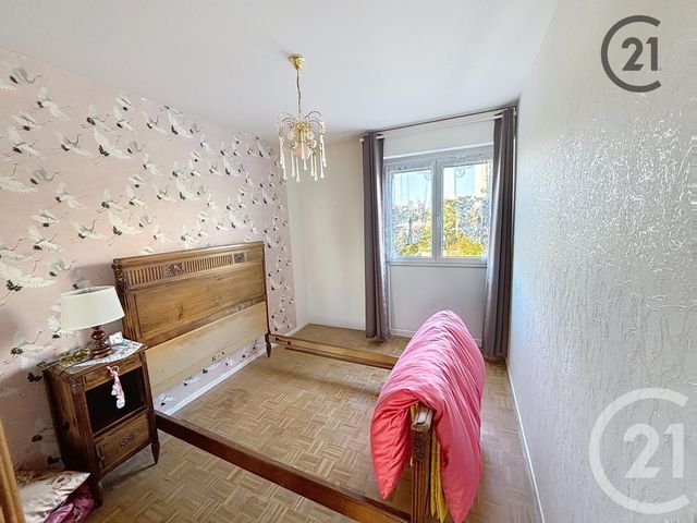 Appartement F3 à vendre - 3 pièces - 72 m2 - Auxerre - 89 - BOURGOGNE