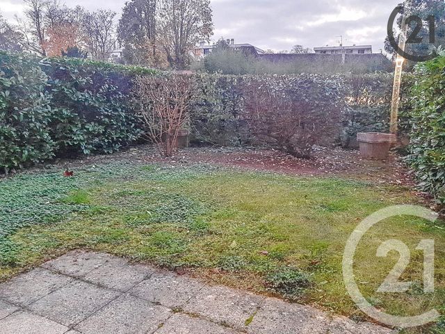 Afficher la photo en grand Appartement F2 à vendre - 2 pièces - 46,65 m2 - Auxerre - 89 - BOURGOGNE