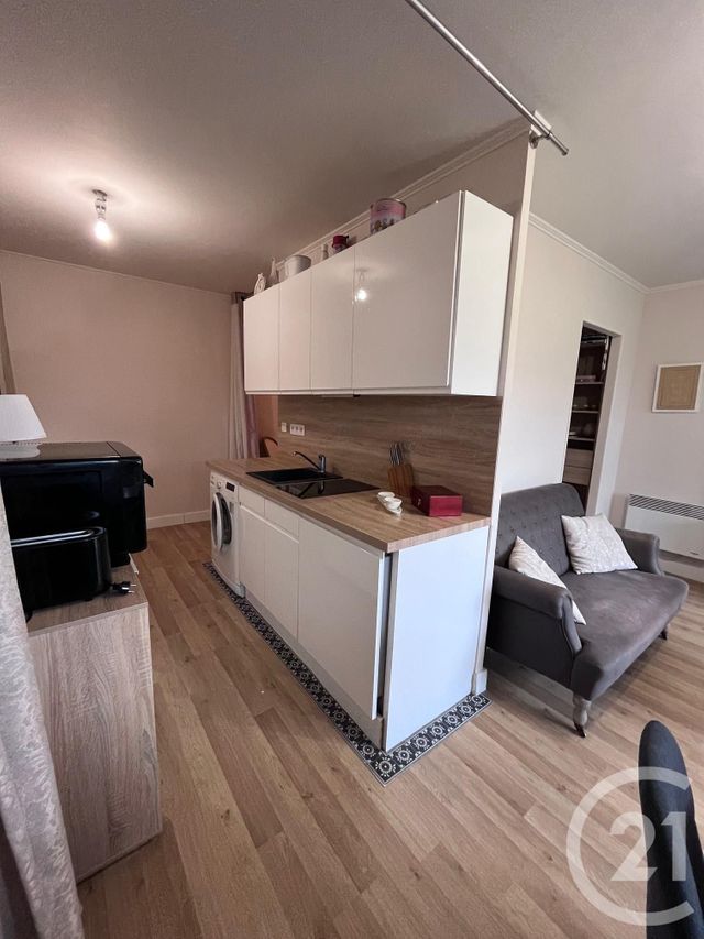 Afficher la photo en grand Appartement F2 à vendre - 2 pièces - 46,65 m2 - Auxerre - 89 - BOURGOGNE