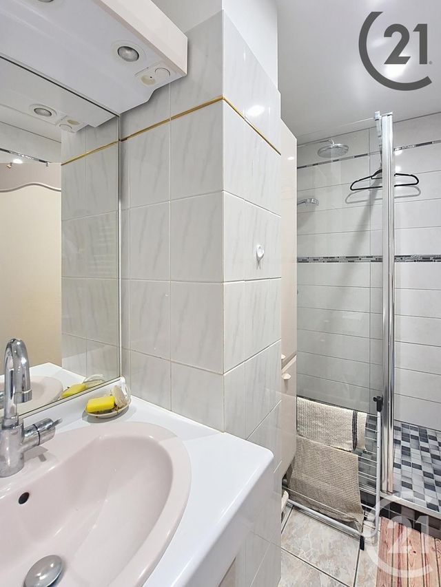 Afficher la photo en grand Appartement T3 à vendre - 3 pièces - 77,08 m2 - Auxerre - 89 - BOURGOGNE