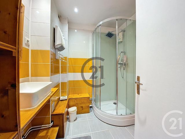 Afficher la photo en grand Appartement F4 à vendre - 4 pièces - 72,54 m2 - Auxerre - 89 - BOURGOGNE