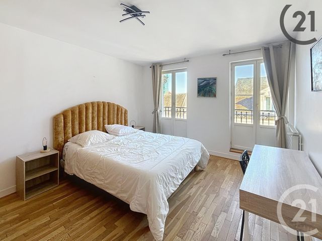 Appartement F4 à louer - 4 pièces - 113 m2 - Auxerre - 89 - BOURGOGNE
