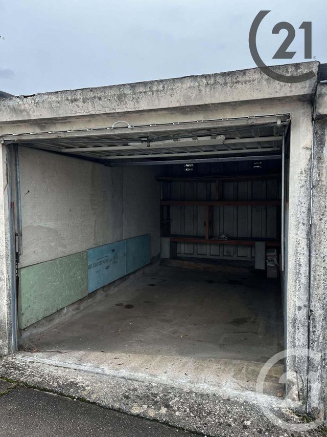 Afficher la photo en grand Divers à vendre - 14 m2 - Auxerre - 89 - BOURGOGNE