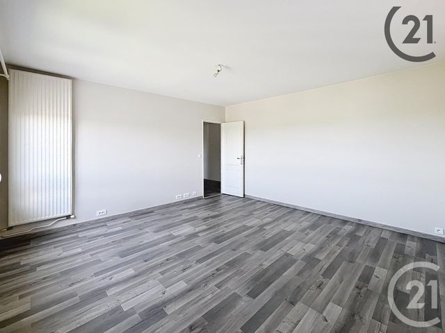 Appartement F3 à vendre - 3 pièces - 65,70 m2 - Auxerre - 89 - BOURGOGNE
