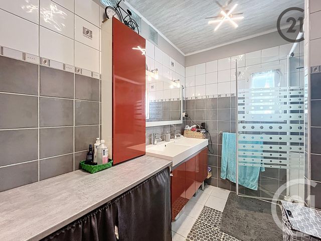 Maison à vendre - 5 pièces - 113 m2 - St Georges Sur Baulche - 89 - BOURGOGNE