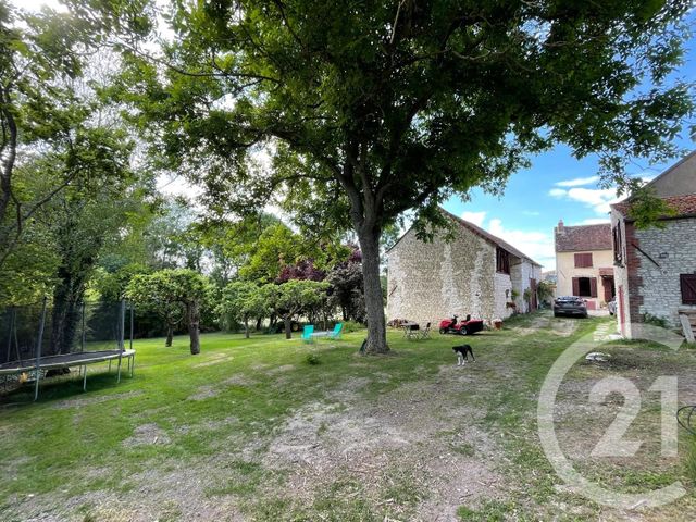 Maison à vendre - 9 pièces - 170,49 m2 - Valravillon - 89 - BOURGOGNE