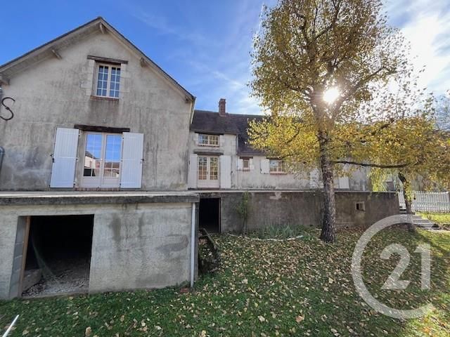 Maison à vendre - 5 pièces - 208,25 m2 - 89 - BOURGOGNE
