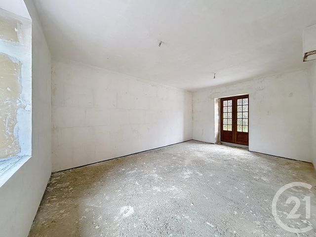 Maison à vendre - 5 pièces - 208,25 m2 - 89 - BOURGOGNE