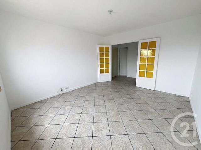 Appartement F3 à louer - 3 pièces - 62,96 m2 - Auxerre - 89 - BOURGOGNE