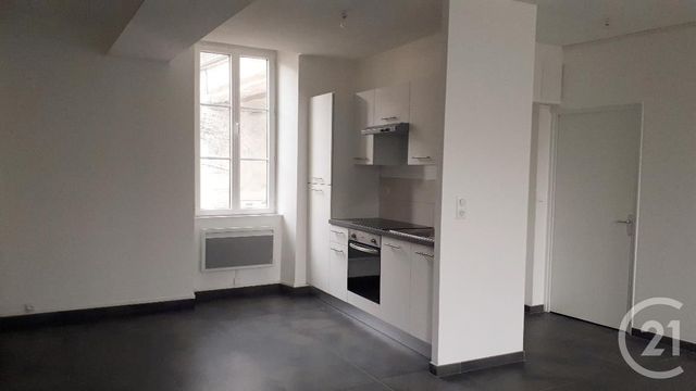 Appartement F3 à louer - 3 pièces - 51,80 m2 - Auxerre - 89 - BOURGOGNE