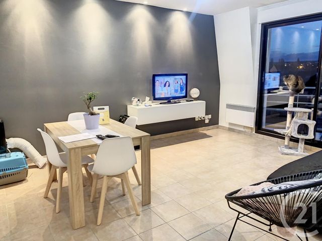 Appartement F2 à louer - 2 pièces - 48,60 m2 - Auxerre - 89 - BOURGOGNE