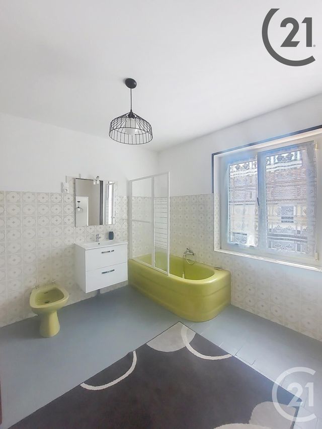 Maison à vendre - 10 pièces - 296,81 m2 - Escamps - 89 - BOURGOGNE