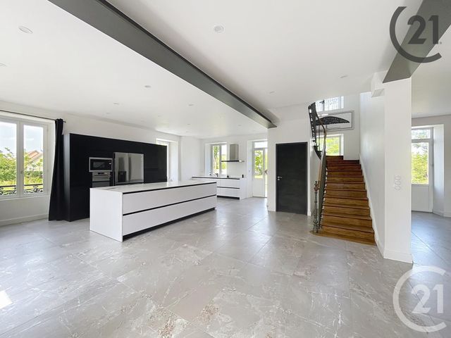 Maison à vendre - 7 pièces - 230,37 m2 - Champs Sur Yonne - 89 - BOURGOGNE