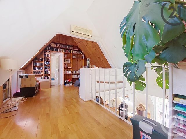 Afficher la photo en grand Appartement T4 à vendre - 4 pièces - 99,59 m2 - Auxerre - 89 - BOURGOGNE