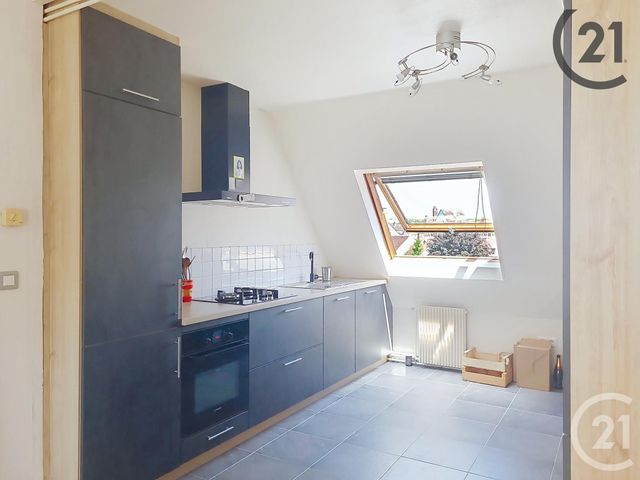 Afficher la photo en grand Appartement T4 à vendre - 4 pièces - 99,59 m2 - Auxerre - 89 - BOURGOGNE