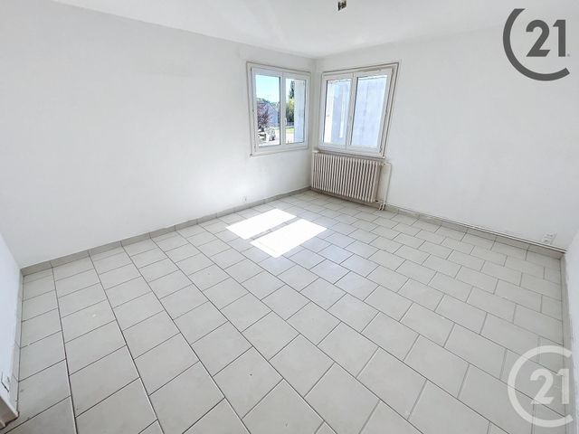 Appartement F2 à vendre - 2 pièces - 43,26 m2 - St Georges Sur Baulche - 89 - BOURGOGNE