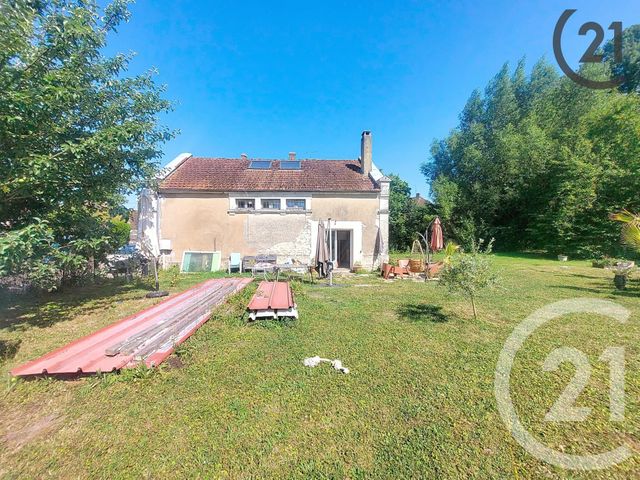 Afficher la photo en grand Maison à vendre - 5 pièces - 117 m2 - Chassy - 89 - BOURGOGNE