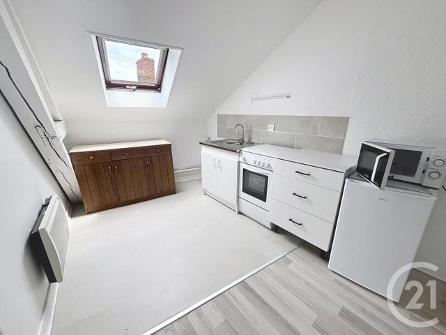 Appartement F2 à louer - 2 pièces - 31 m2 - Auxerre - 89 - BOURGOGNE