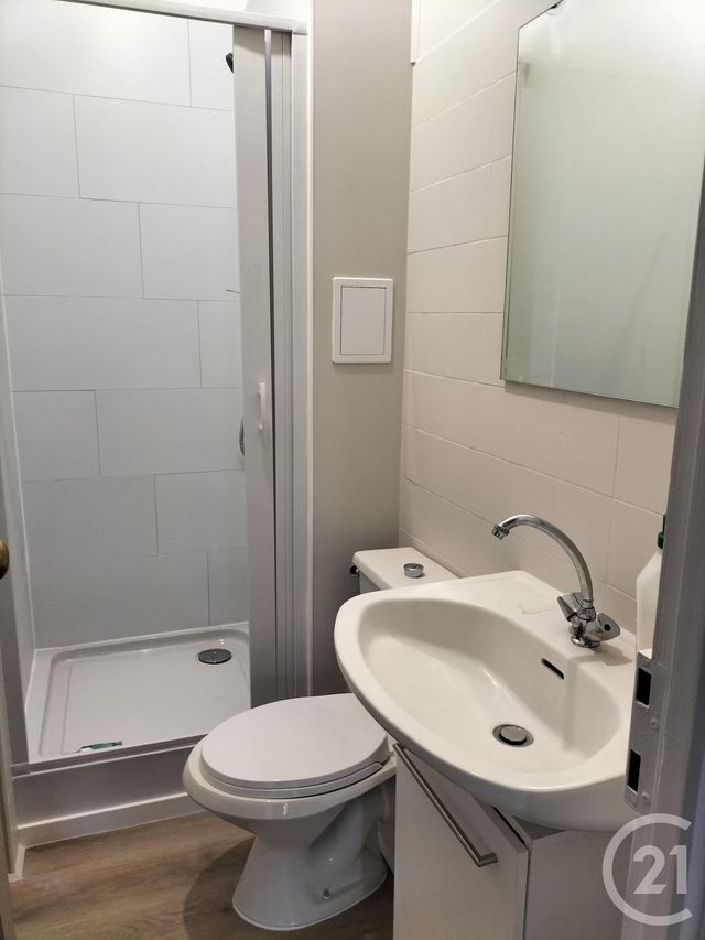 Appartement T3 à louer - 3 pièces - 57 m2 - Auxerre - 89 - BOURGOGNE