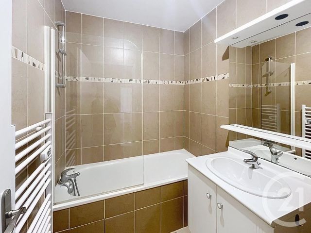 Appartement F3 à louer - 3 pièces - 61,15 m2 - Auxerre - 89 - BOURGOGNE