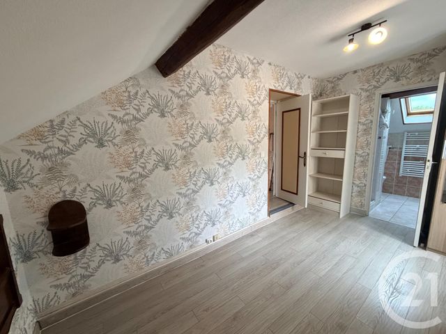 Appartement T2 &agrave; louer - 2 pi&egrave;ces - 27,50 m2 - Auxerre - 89 - BOURGOGNE