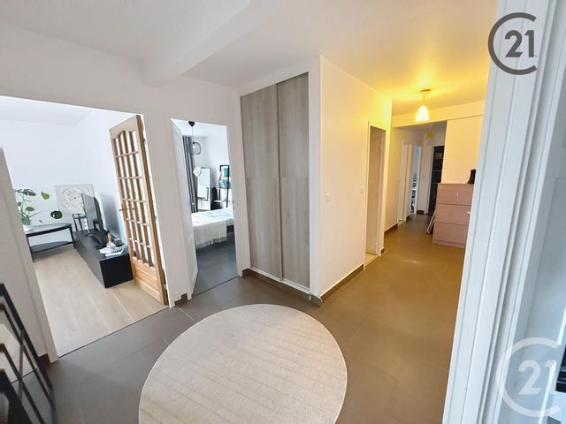 Afficher la photo en grand Appartement F5 à vendre - 5 pièces - 95 m2 - Migennes - 89 - BOURGOGNE