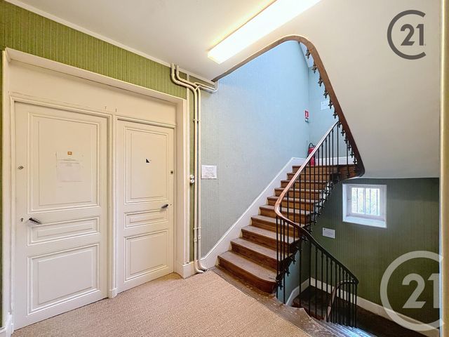 Afficher la photo en grand Immeuble à vendre - 369 m2 - Auxerre - 89 - BOURGOGNE