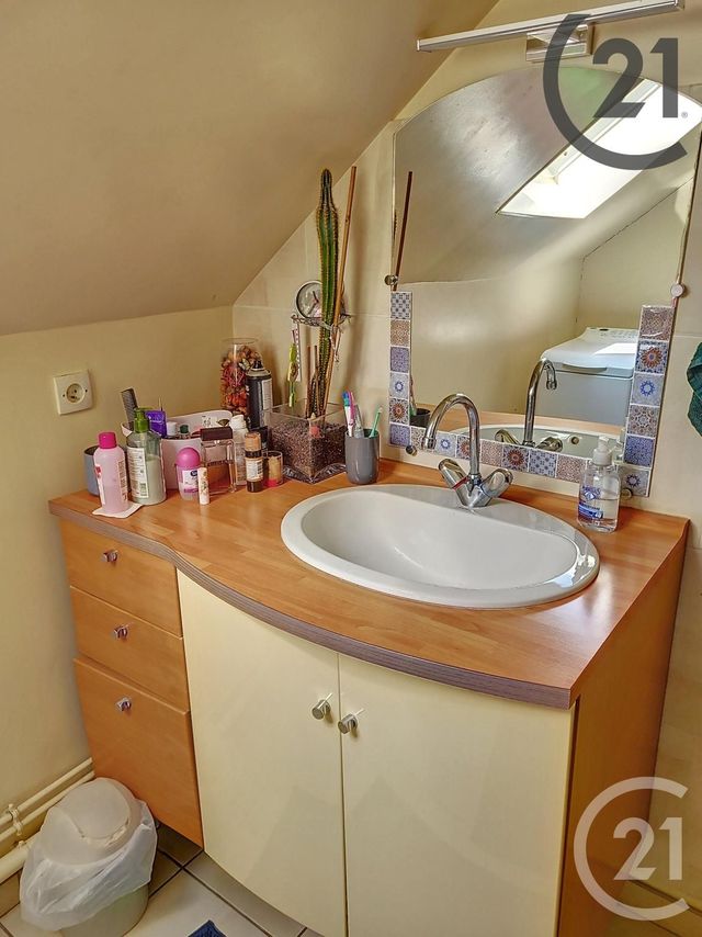 Appartement T3 à vendre - 3 pièces - 64,51 m2 - Auxerre - 89 - BOURGOGNE