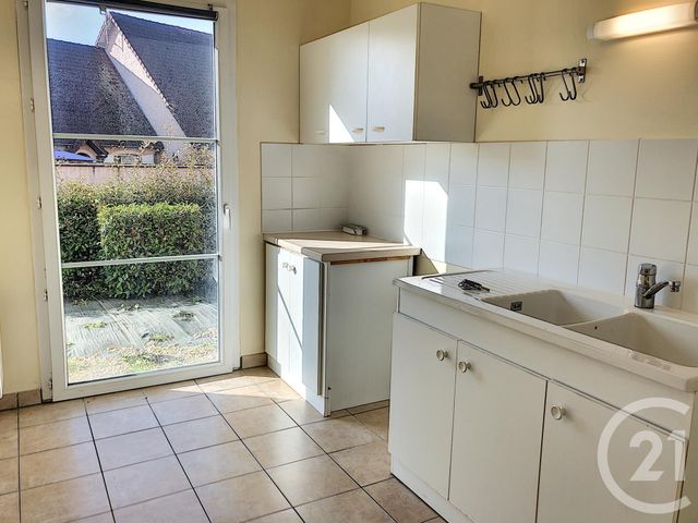 Appartement F3 à louer - 3 pièces - 79,80 m2 - Auxerre - 89 - BOURGOGNE