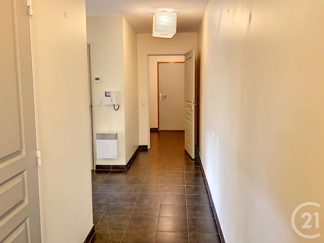 Appartement F3 à louer - 3 pièces - 79,80 m2 - Auxerre - 89 - BOURGOGNE